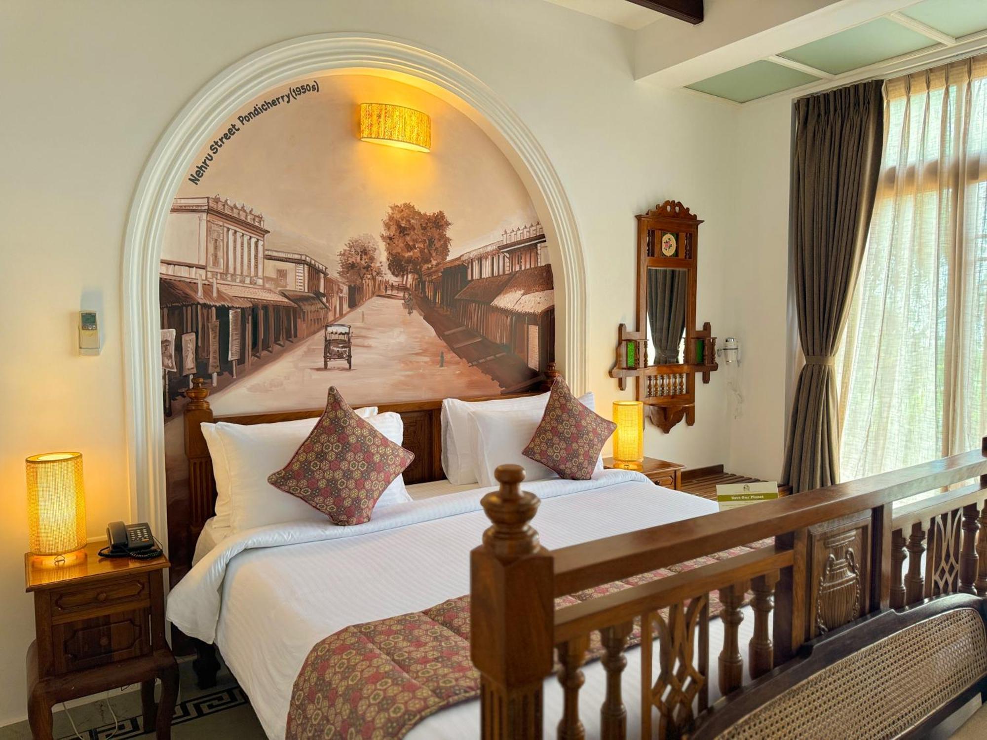 פונדיצ'רי La Plage Seaview Suites מראה חיצוני תמונה